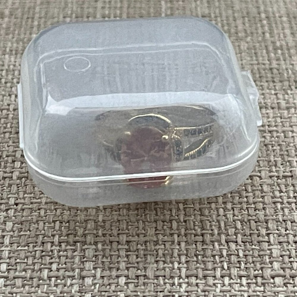 Women Rings Gold Plated Fashion Jewelry Rings Lab Created Stone Size 8 - Picture 12 of 12